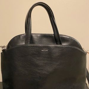 Matt & Nat black purse